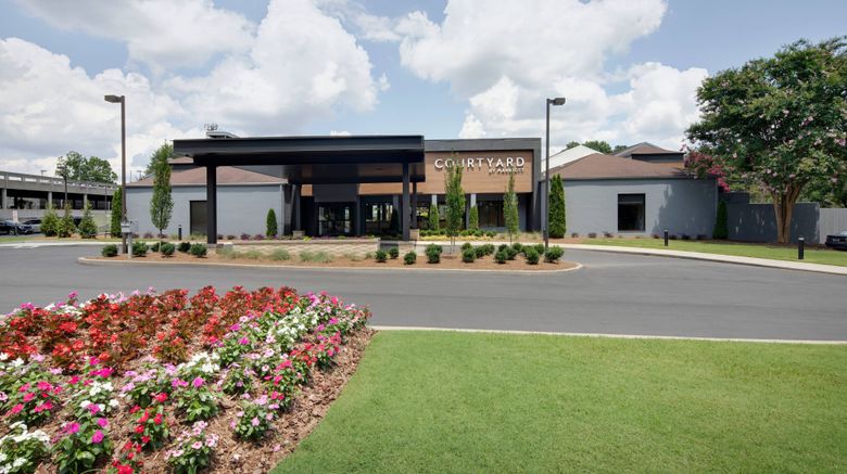 <b>Courtyard Atlanta Windy Hill/Ballpark Exterior</b>. Images powered by <a href="https://www.leonardoworldwide.com/" title="Leonardo Worldwide" target="_blank">Leonardo</a>.