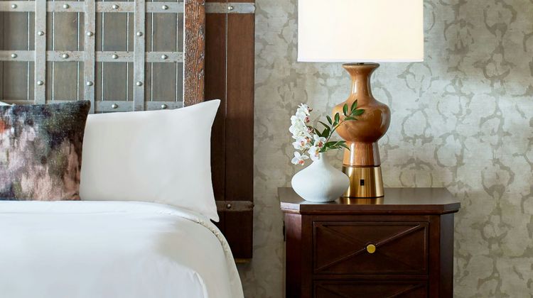 Renaissance Ross Bridge Resort Suite