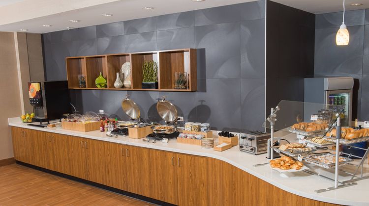 SpringHill Suites Buffalo Airport Restaurant