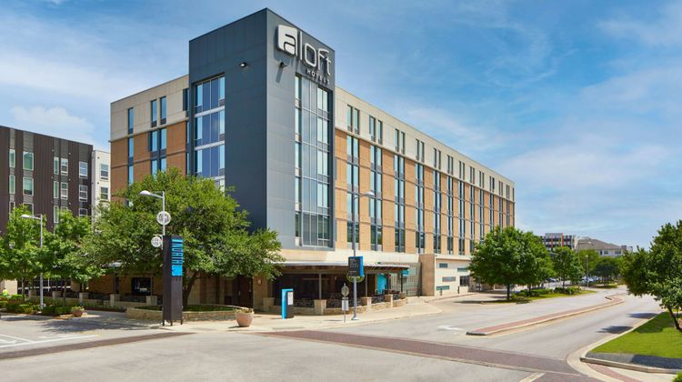 aloft Austin at the Domain Exterior