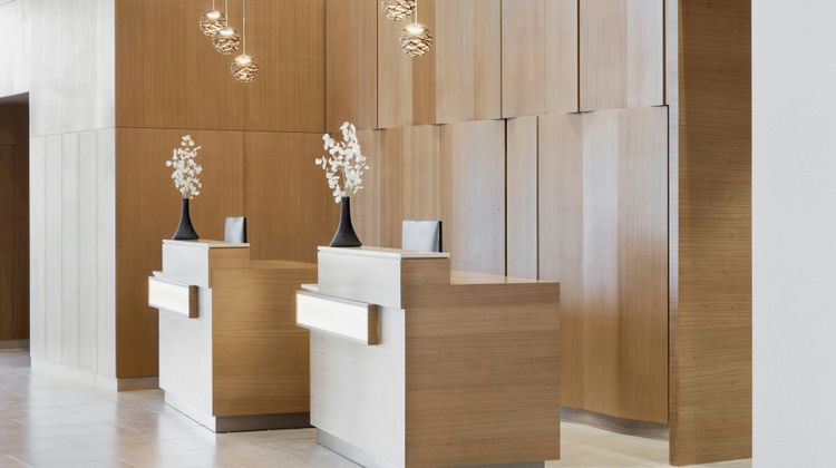 Courtyard by Marriott Batumi Lobby