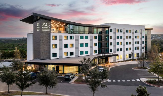 AC Hotel Austin Hill Country Exterior