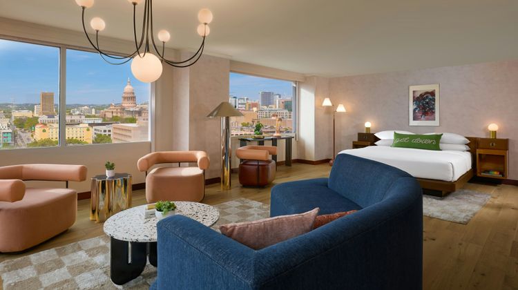 Downright Austin, A Renaissance Hotel Suite