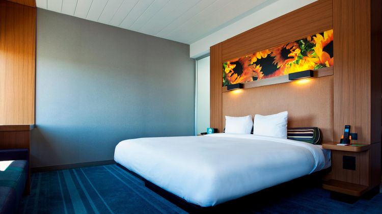 aloft BWI Baltimore Washington Intl Arpt Room