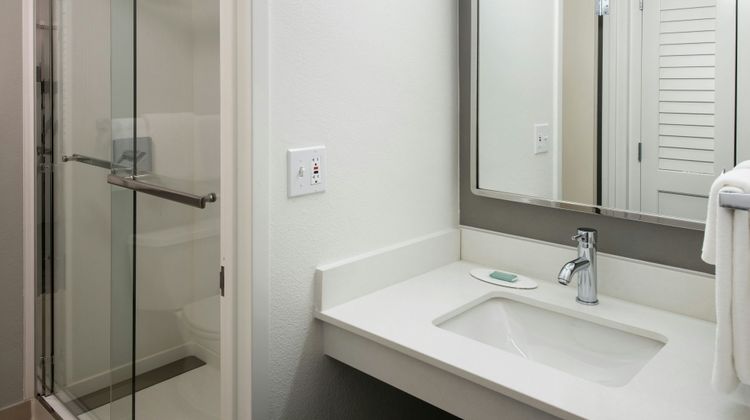 Courtyard by Marriott Annapolis Room