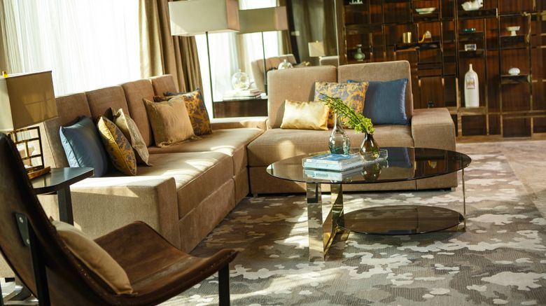 <b>Renaissance Beijing Wangfujing Hotel Suite</b>. Images powered by <a href="https://www.leonardoworldwide.com/" title="Leonardo Worldwide" target="_blank">Leonardo</a>.