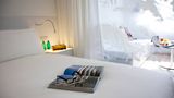<b>Renaissance Barcelona Fira Hotel Room</b>. Images powered by <a href="https://www.leonardoworldwide.com/" title="Leonardo Worldwide" target="_blank">Leonardo</a>.