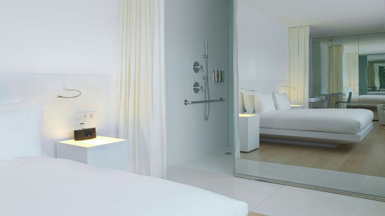 Renaissance Barcelona Fira Hotel Suite