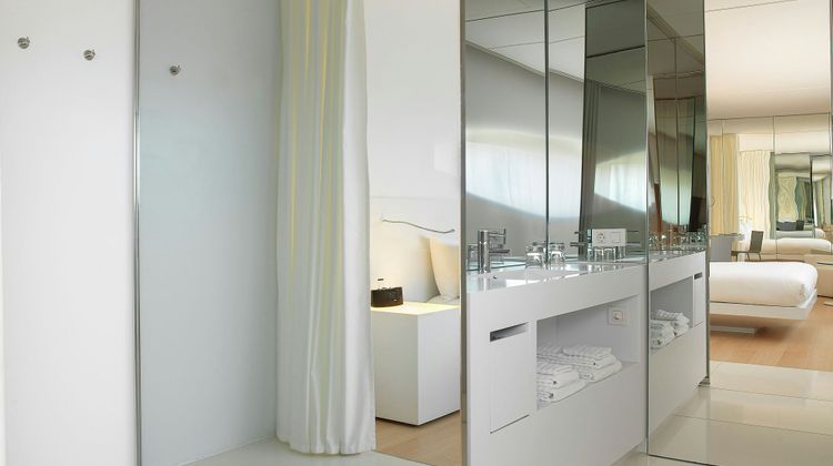 Renaissance Barcelona Fira Hotel Room