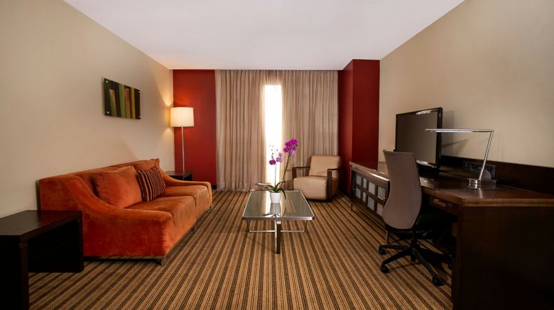<b>Renaissance Caracas La Castellana Hotel Suite</b>. Images powered by <a href="https://www.leonardoworldwide.com/" title="Leonardo Worldwide" target="_blank">Leonardo</a>.
