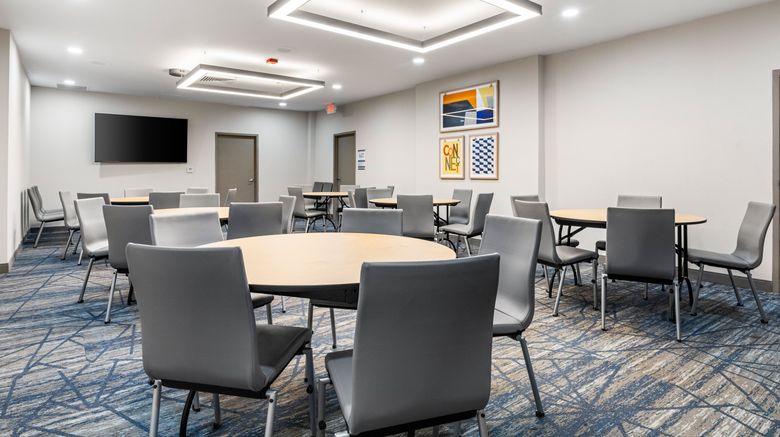 <b>Holiday Inn Express Meeting</b>. Images powered by <a href="https://www.leonardoworldwide.com/" title="Leonardo Worldwide" target="_blank">Leonardo</a>.