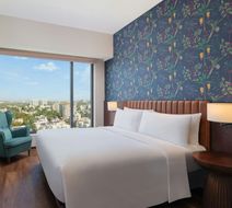 Fairfield by Marriott Vadodara Room