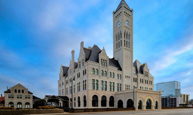 Union Station Hotel Autograph Collection Exterior
