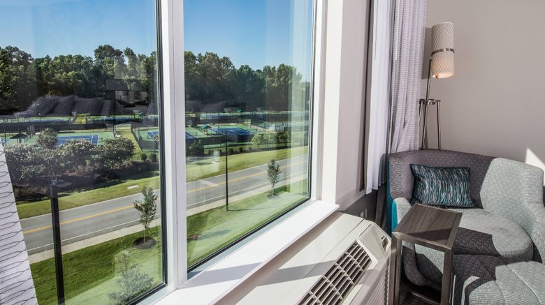 <b>Courtyard Columbia Cayce Room</b>. Images powered by <a href="https://www.leonardoworldwide.com/" title="Leonardo Worldwide" target="_blank">Leonardo</a>.
