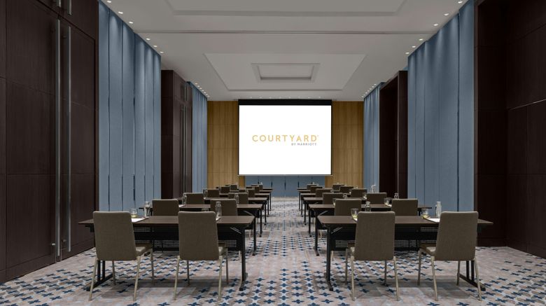 <b>Courtyard by Marriott Bangkok Meeting</b>. Images powered by <a href="https://www.leonardoworldwide.com/" title="Leonardo Worldwide" target="_blank">Leonardo</a>.