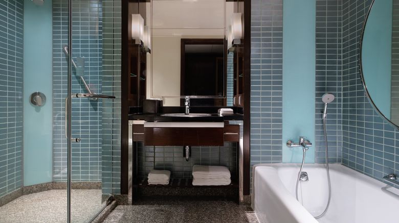 <b>The Westin Grande Sukhumvit, Bangkok Room</b>. Images powered by <a href="https://www.leonardoworldwide.com/" title="Leonardo Worldwide" target="_blank">Leonardo</a>.