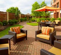 Courtyard Akron Stow Exterior