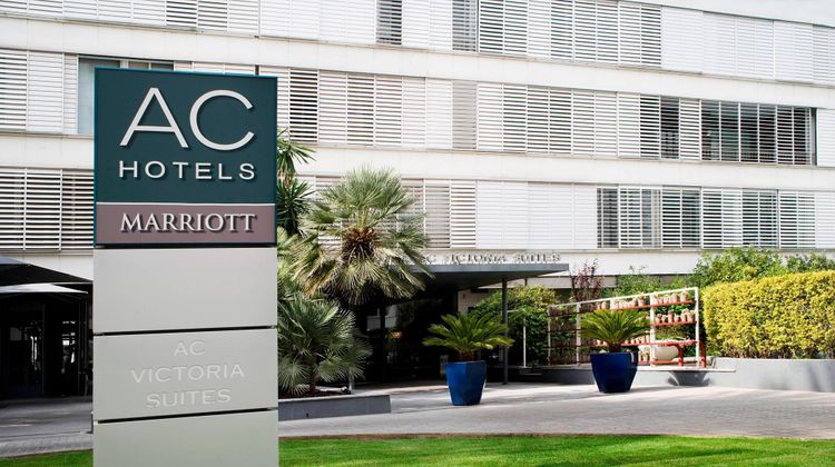 AC Victoria Suites Exterior