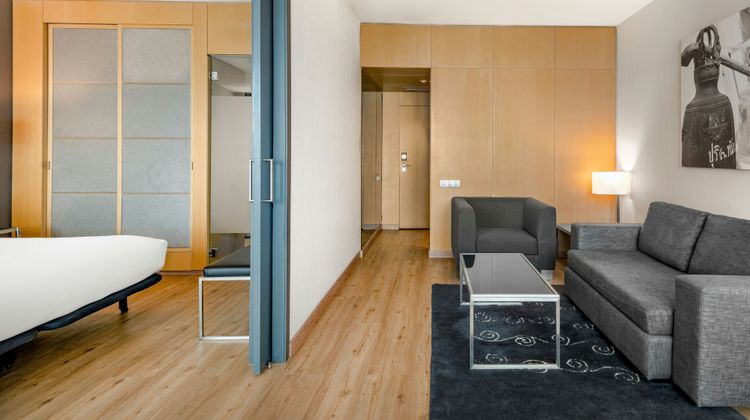 AC Victoria Suites Room