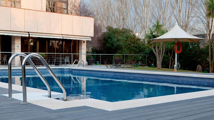 AC Hotel Sant Cugat by Marriott Pool