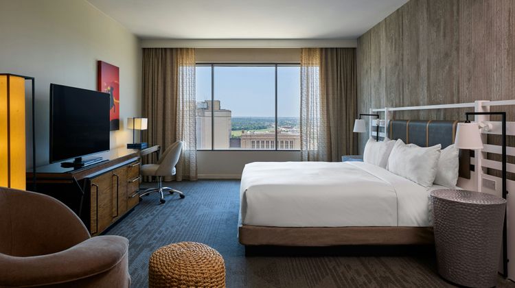 The Worthington Renaissance Fort Worth Room