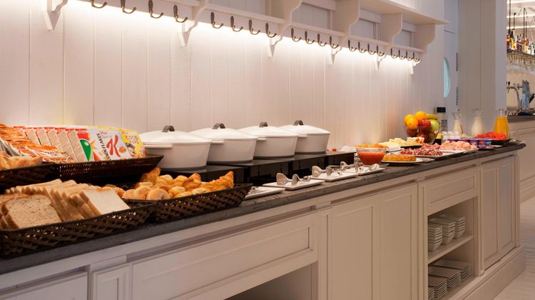 AC Victoria Suites Restaurant