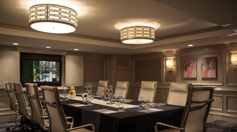 <b>The Lindy Renaissance Charleston Hotel Meeting</b>. Images powered by <a href="https://www.leonardoworldwide.com/" title="Leonardo Worldwide" target="_blank">Leonardo</a>.
