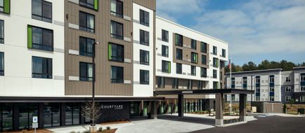 Courtyard Cleveland Marriott Exterior