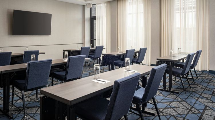 Courtyard Cleveland Marriott Meeting