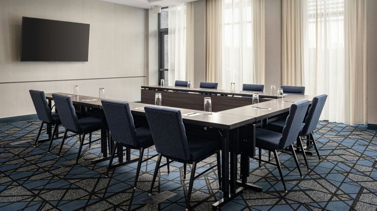 Courtyard Cleveland Marriott Meeting