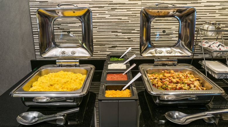 <b>Residence Inn by Marriott Boston Needham Restaurant</b>. Images powered by <a href="https://www.leonardoworldwide.com/" title="Leonardo Worldwide" target="_blank">Leonardo</a>.