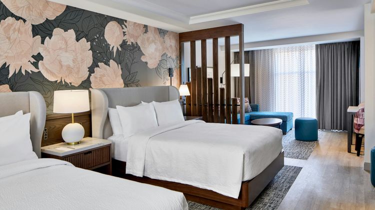 Residence Inn by Marriott Downtown Suite
