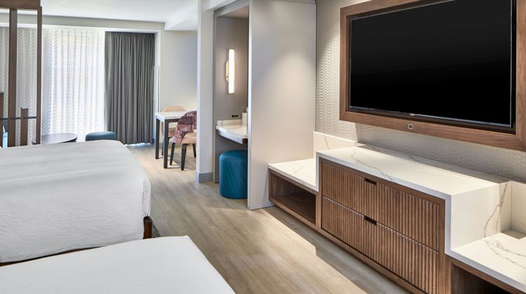 Residence Inn by Marriott Downtown Room