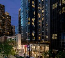 Aloft Chicago Mag Mile Exterior