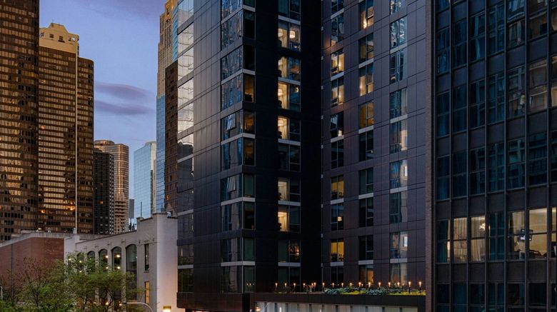 <b>Aloft Chicago Mag Mile Exterior</b>. Images powered by <a href="https://www.leonardoworldwide.com/" title="Leonardo Worldwide" target="_blank">Leonardo</a>.