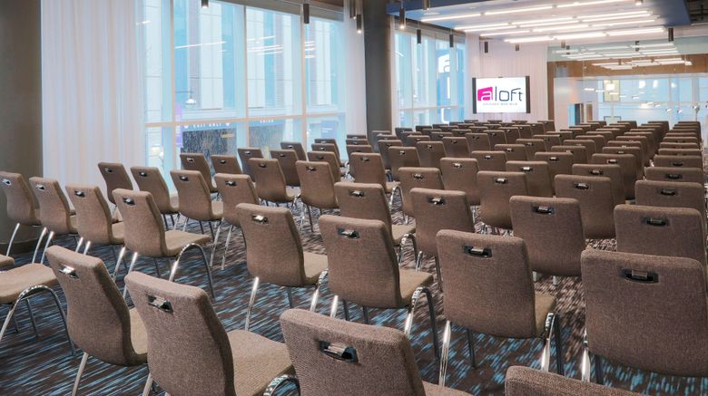<b>Aloft Chicago Mag Mile Meeting</b>. Images powered by <a href="https://www.leonardoworldwide.com/" title="Leonardo Worldwide" target="_blank">Leonardo</a>.