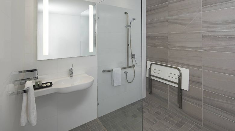 <b>Courtyard Brisbane South Bank Room</b>. Images powered by <a href="https://www.leonardoworldwide.com/" title="Leonardo Worldwide" target="_blank">Leonardo</a>.