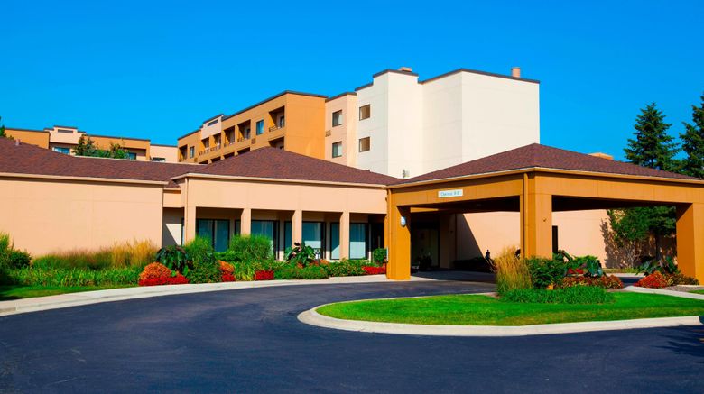 Courtyard by Marriott Chicago OHare Exterior. Images powered by <a href="https://www.leonardoworldwide.com" target="_blank" rel="noopener">Leonardo</a>.