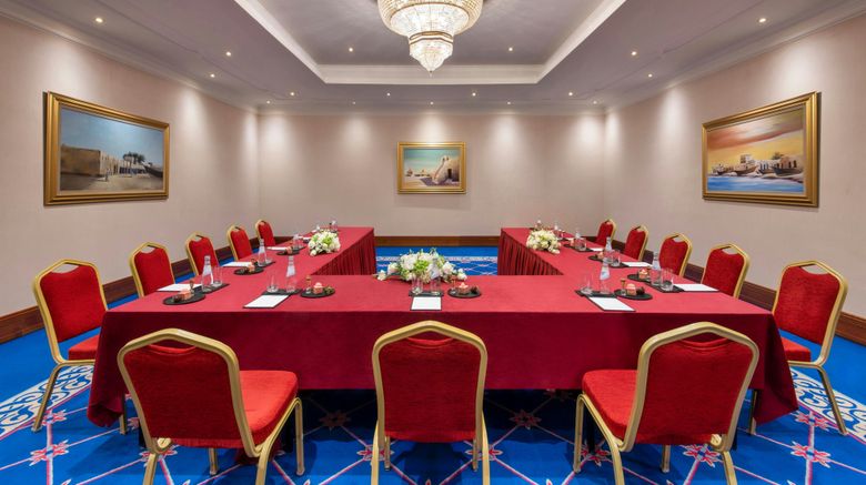 <b>Sheraton Grand Doha Resort & Conv Hotel Meeting</b>. Images powered by <a href="https://www.leonardoworldwide.com/" title="Leonardo Worldwide" target="_blank">Leonardo</a>.