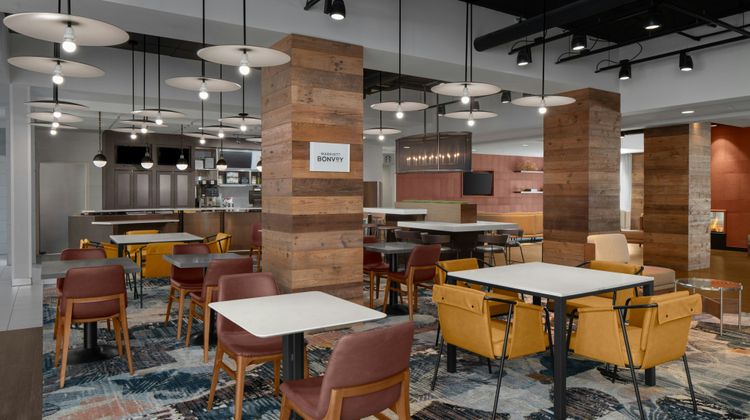 Courtyard by Marriott Charleston Restaurant