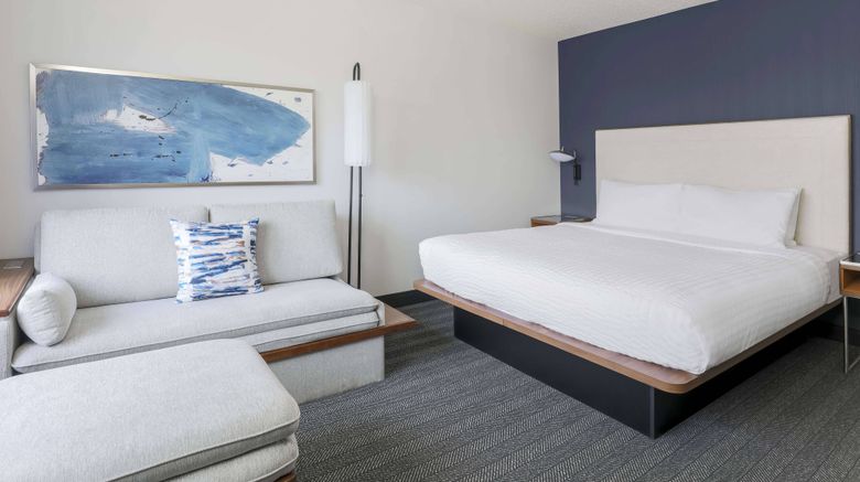 <b>Courtyard Boulder Broomfield Room</b>. Images powered by <a href="https://www.leonardoworldwide.com/" title="Leonardo Worldwide" target="_blank">Leonardo</a>.