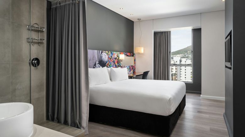 <b>Protea Hotel Fire & Ice! Cape Town Room</b>. Images powered by <a href="https://www.leonardoworldwide.com/" title="Leonardo Worldwide" target="_blank">Leonardo</a>.