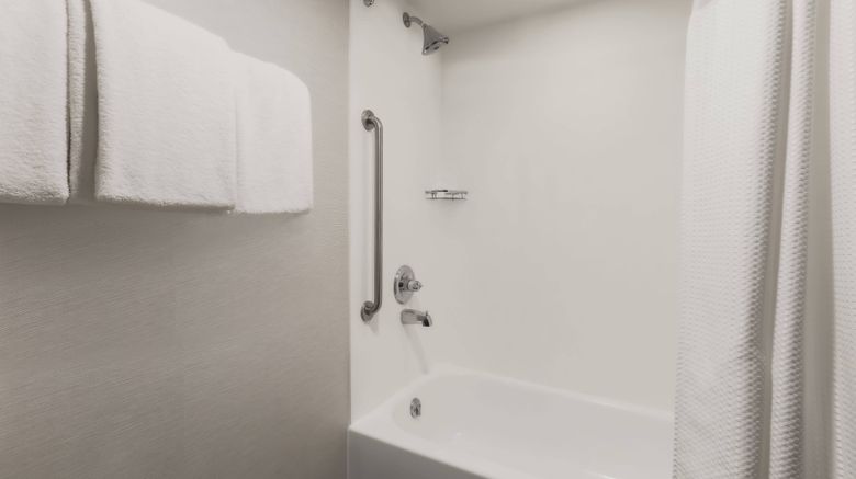 <b>Courtyard Boulder Broomfield Room</b>. Images powered by <a href="https://www.leonardoworldwide.com/" title="Leonardo Worldwide" target="_blank">Leonardo</a>.