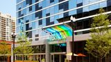 <b>Aloft Chicago Downtown River North Exterior</b>. Images powered by <a href="https://www.leonardoworldwide.com/" title="Leonardo Worldwide" target="_blank">Leonardo</a>.
