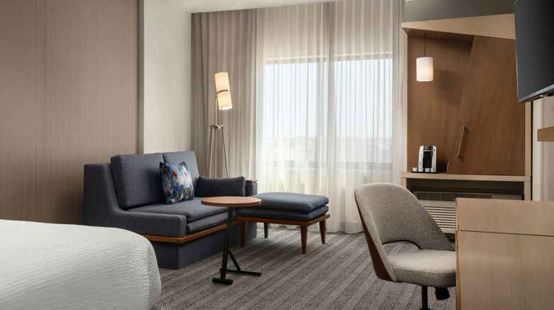 <b>Courtyard Denver North/Westminster Room</b>. Images powered by <a href="https://www.leonardoworldwide.com/" title="Leonardo Worldwide" target="_blank">Leonardo</a>.