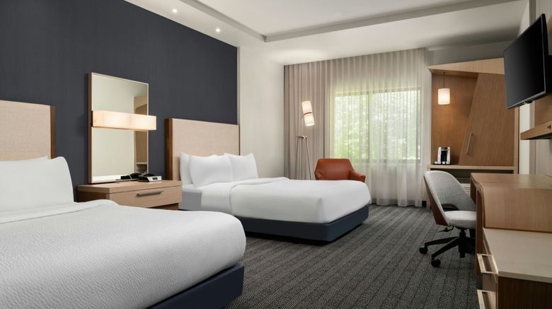<b>Courtyard Denver North/Westminster Room</b>. Images powered by <a href="https://www.leonardoworldwide.com/" title="Leonardo Worldwide" target="_blank">Leonardo</a>.