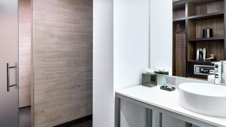 <b>Aloft Fort Worth Downtown Room</b>. Images powered by <a href="https://www.leonardoworldwide.com/" title="Leonardo Worldwide" target="_blank">Leonardo</a>.
