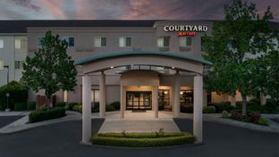 Courtyard Chico