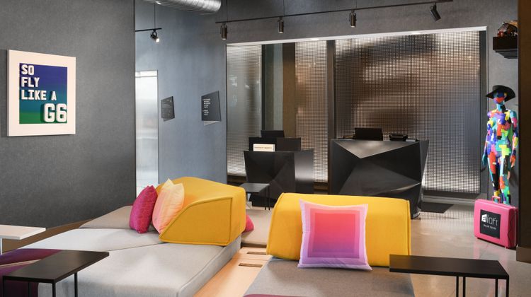 Aloft Dallas Euless Lobby