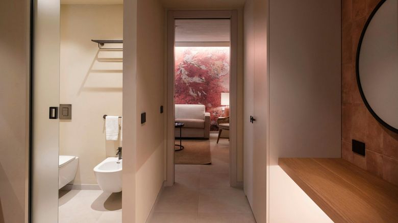 <b>Mangia's Brucoli Resort Room</b>. Images powered by <a href="https://www.leonardoworldwide.com/" title="Leonardo Worldwide" target="_blank">Leonardo</a>.
